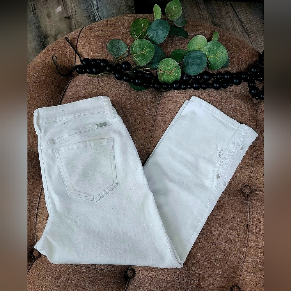 INC International Concepts Straight Leg Curvy Crop Jeans